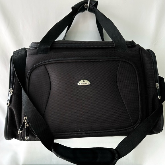 SAMSONITE Travel Duffle Bag/Weekender, Black. - Picture 1 of 16
